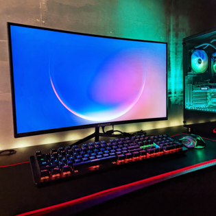 10. 27-RAIDER-240Hz-CURVED-PRO-GAMING.png