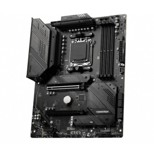 04. MSI-MAG-B650-TOMAHAWK-WIFI.png